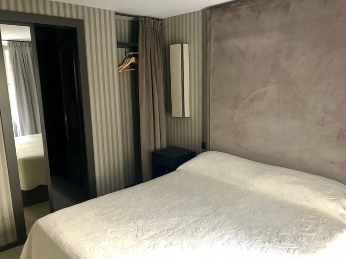 Bedroom 4, Imbriani Guest House & Suites, Bari
