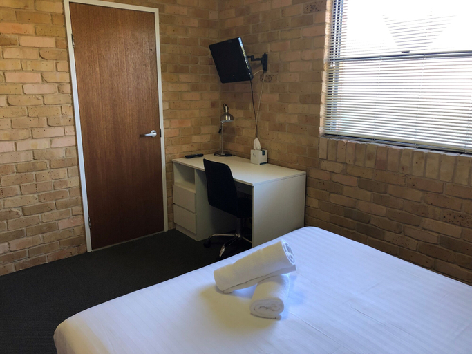 Bedroom 2, Hanbury Lodge, Newcastle - Inner City