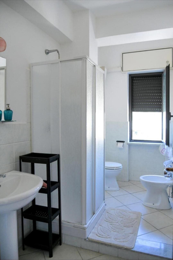 Bathroom 5, B&B Relax Damiani, Salerno