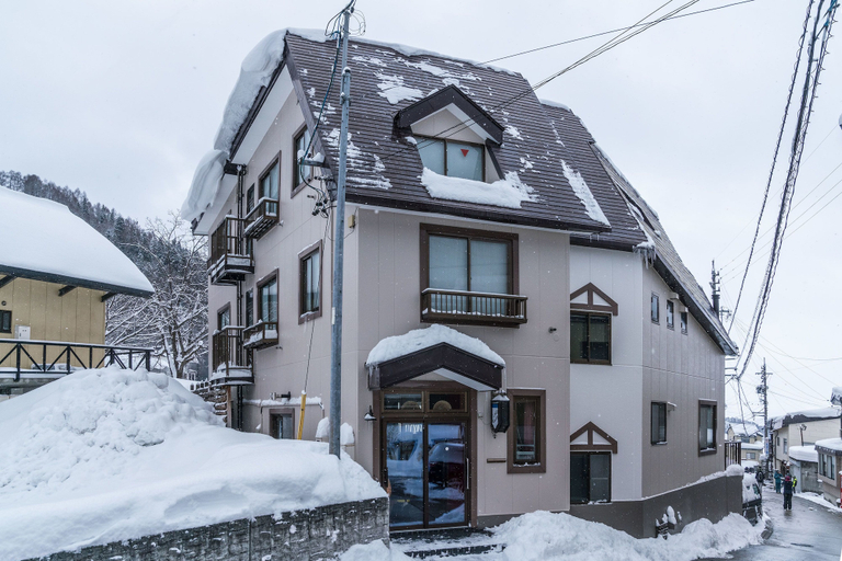 Exterior & Views 1, Lodge Nagano, Nozawaonsen