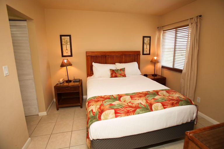 Bedroom 3, Marco Beach Vacation Suites, Collier