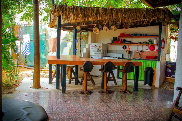 Food & Drinks 5, Pura Vida Hostel, Santa Cruz