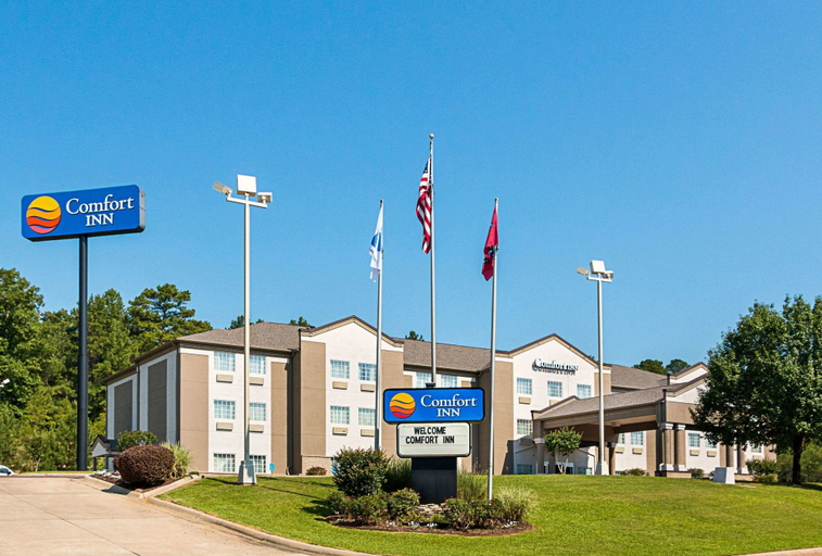 Exterior & Views 2, Comfort Inn Camden, Ouachita