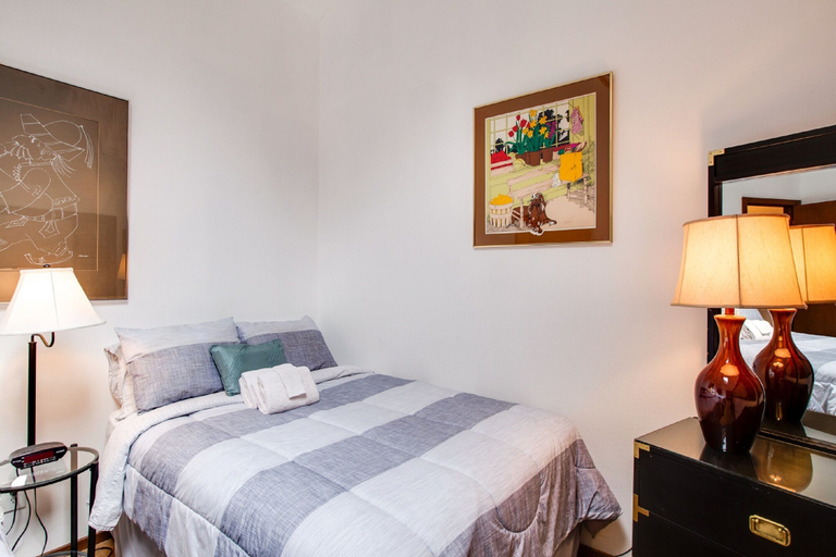 Bedroom 3, 31SW - Fireplace - WiFi - Washer/Dryer - Sleeps 4, Whatcom