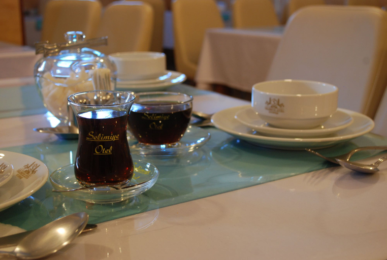 Food & Drinks 5, Selimiye, Merkez