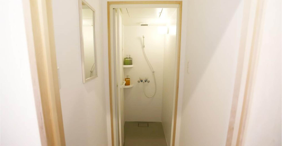 Bathroom 5, BOND - Hostel, Shimamoto