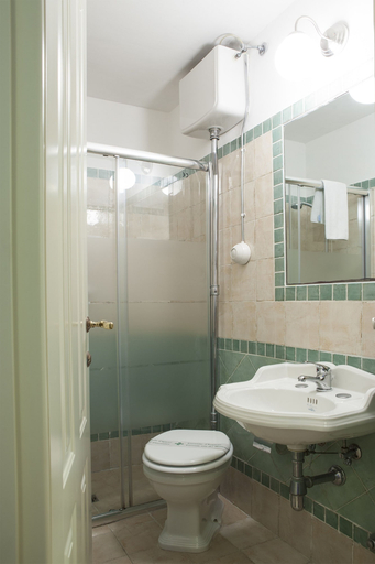 Bathroom 3, Piccarda Bed and Breakfast, Florence