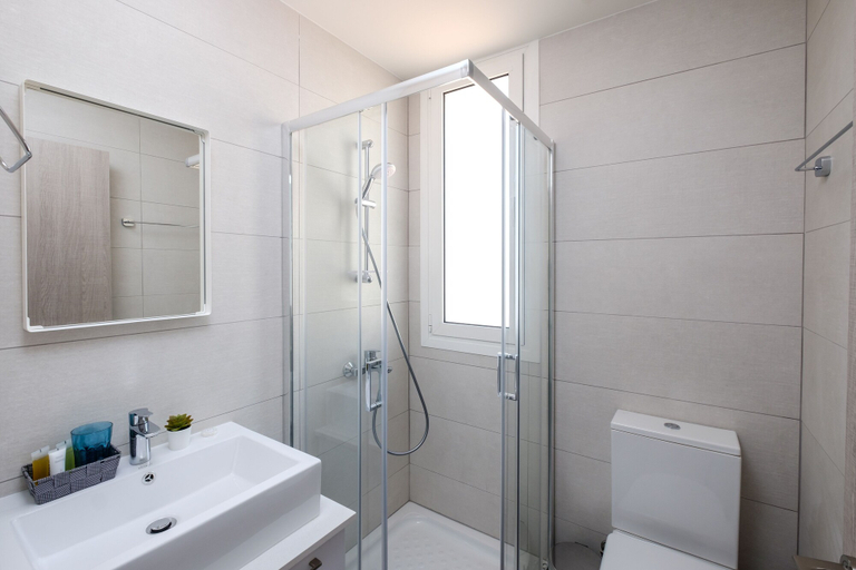 Bathroom 3, The Habitat Mediterraneo, Larnaca