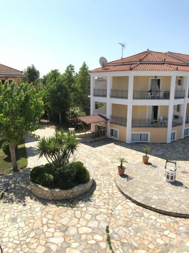 Exterior & Views 2, Village Inn Studios & Family Apartments, Ionian Islands