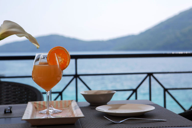 Food & Drinks 4, Captain Nick, Ionian Islands