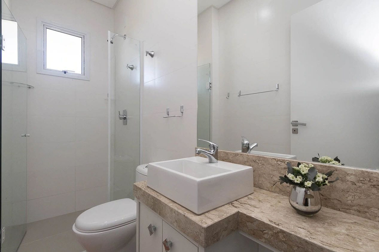 Bathroom, Costa Brava 203 - Apto Praia de Mariscal, Bombinhas