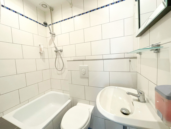 Bathroom 5, Rhein-Hotel St. Martin, Köln