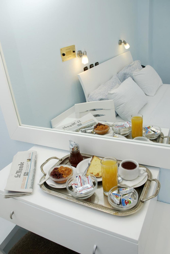 Food & Drinks 5, Hotel Galaxidi, Central Greece