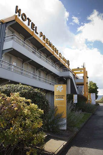 Exterior & Views 2, PREMIERE CLASSE CLERMONT FERRAND SUD - Aubière, Puy-de-Dôme