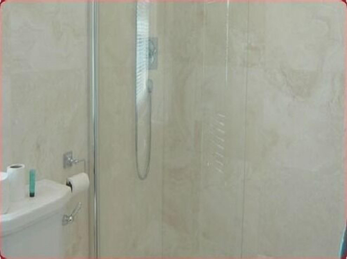 Bathroom 3, Sophie's Bed and Breakfast, North Yorkshire