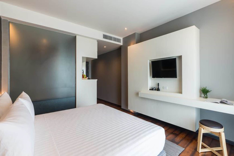 Bedroom 3, Sea Me Spring Tree Hotel - Adults only, Pattaya
