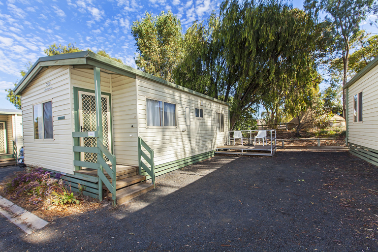 Exterior & Views 2, Echo Holiday Parks - Naracoorte, Naracoorte Lucindale