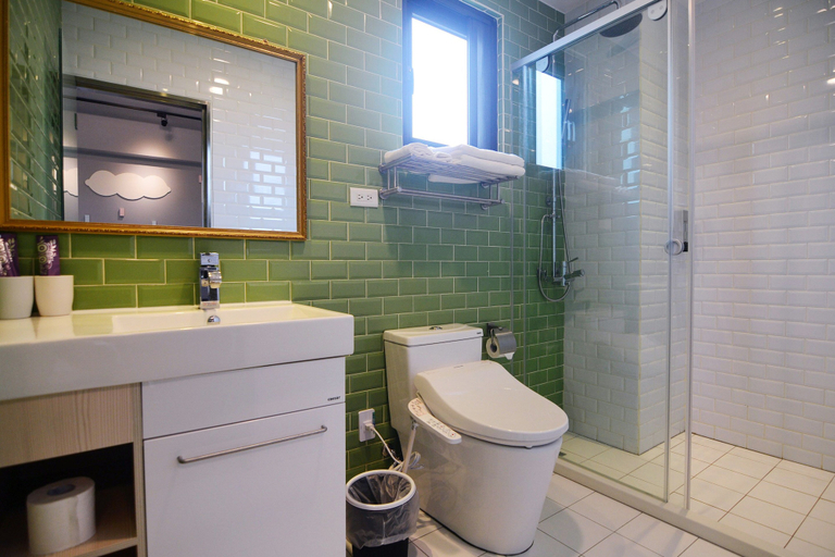 Bathroom 4, Say Yeah Inn, Penghu