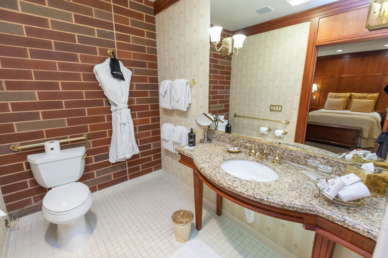 Bathroom 4, Napa River Inn, Napa