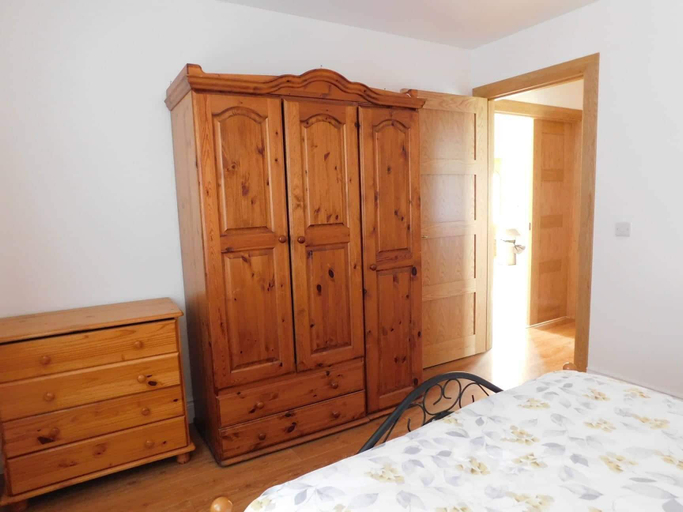Bedroom 5, Delightful Bungalow Near Skibbereen & Baltimore