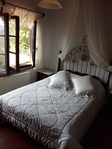 Bedroom 3, Archontiko Theodora, Thessaly