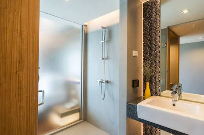 Bathroom 3, Sea Me Spring Tree Hotel - Adults only, Pattaya