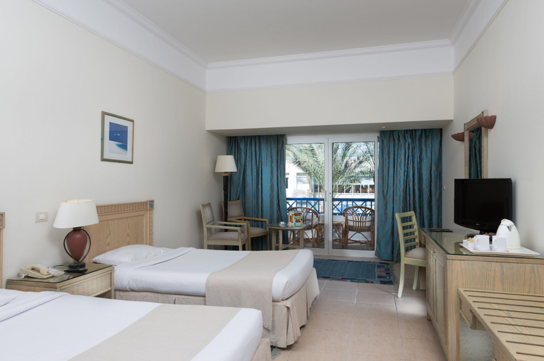 Bedroom 4, Naama Bay Hotel & Resort, Sharm el-Sheikh