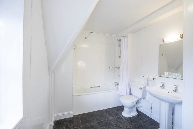 Bathroom 3, Half Moon, Sherborne by Marston's Inns, Dorset