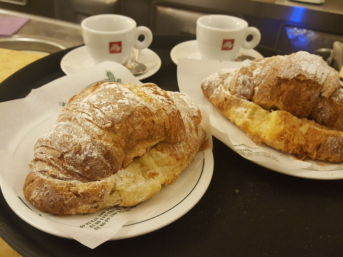 Food & Drinks, Euforia Napoli - Tre Sedi - Three Locations, Napoli