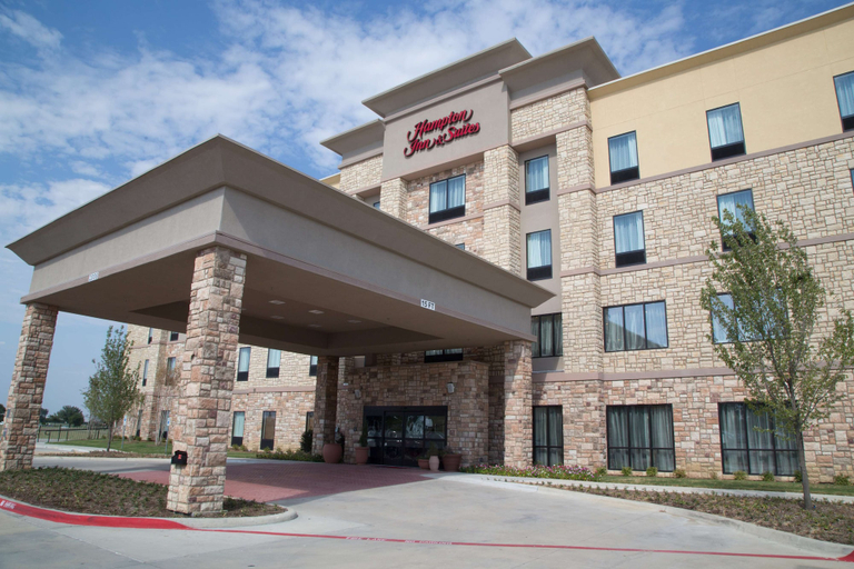 Exterior & Views 2, Hampton Inn & Suites McKinney, Collin