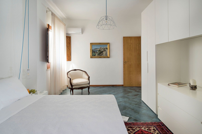 Bedroom 2, Salinella, Trapani