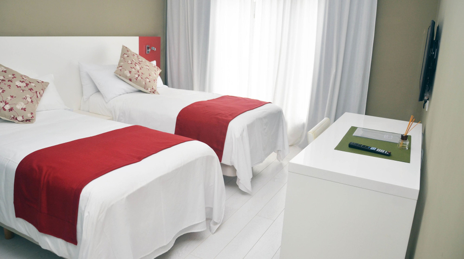 Bedroom 4, Magno Suites, Malabo