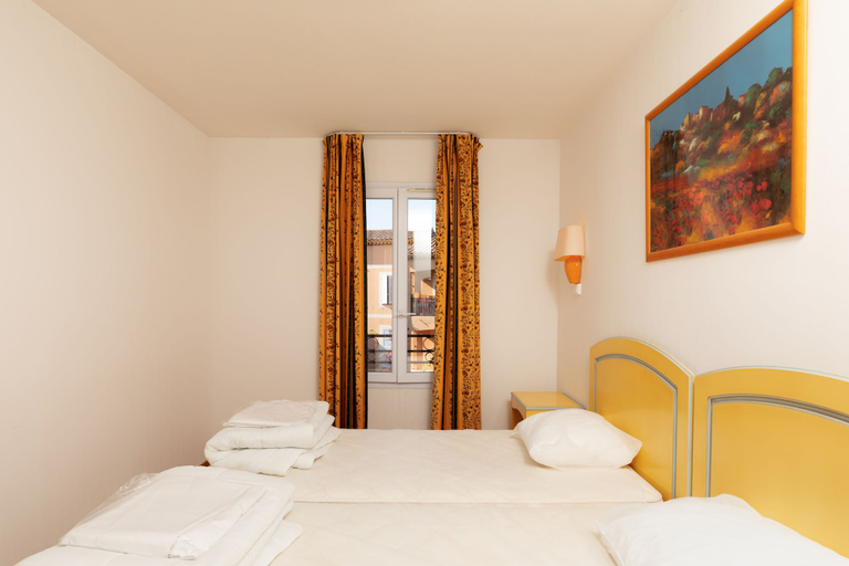 Bedroom 4, SOWELL RÉSIDENCES Les Mazets, Bouches-du-Rhône