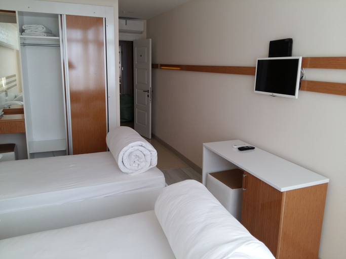 Bedroom 2, Cihan Otel, Hopa