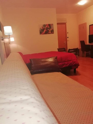 Bedroom 4, Hotel Miami, Teramo