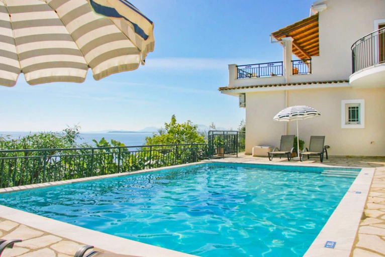 Sport & Beauty 3, Villa Kerkyroula Large Private Pool Walk to Beach Sea Views A C Wifi Car Not Required - 1972, Ionian Islands