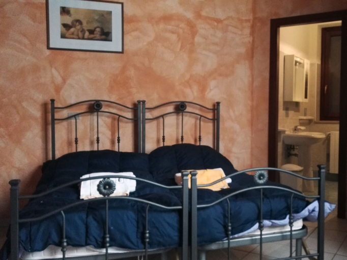 Bedroom 2, Agriturismo Fontana Puteta, Benevento