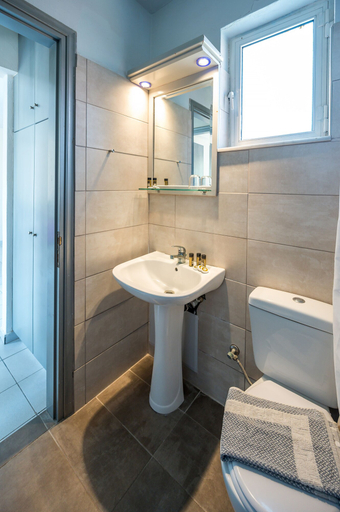 Bathroom 5, Jonathan Studio Apartments, South Aegean