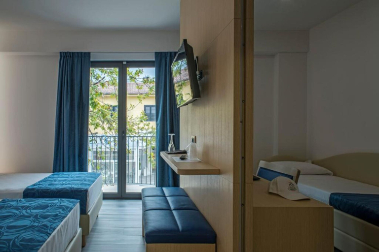 Bedroom 3, Hotel Terme Capasso, Salerno