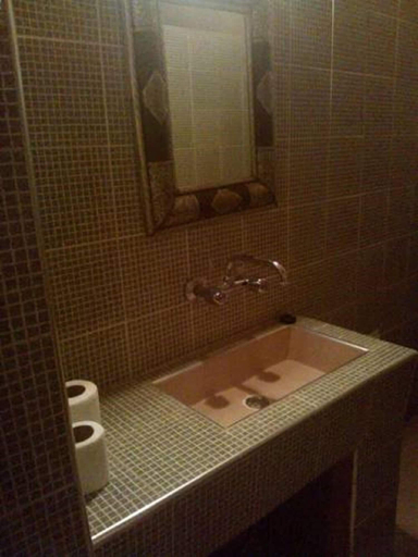 Bathroom 3, Auberge La Roche Noir, Ouarzazate
