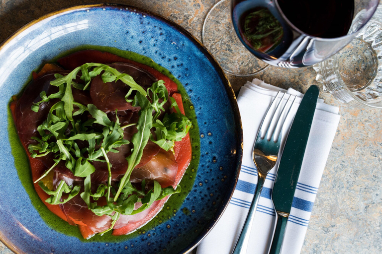 Food & Drinks 5, Aragon House, London