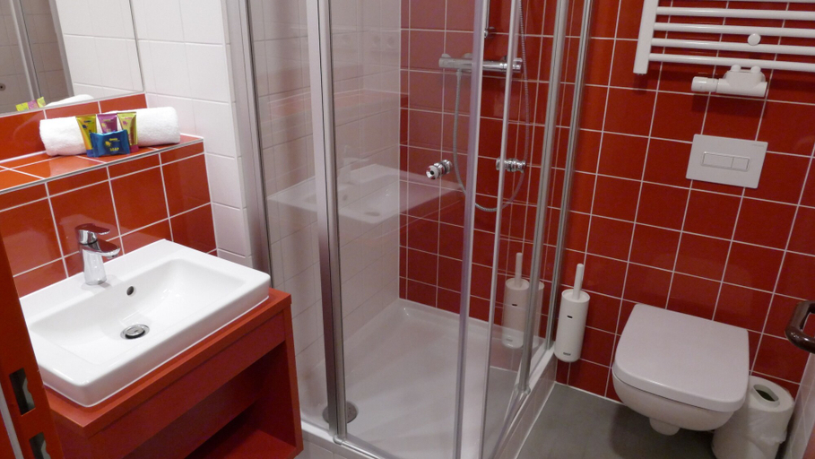 Bathroom, Jugendherberge Berlin - Am Wannsee - Hostel, Berlin