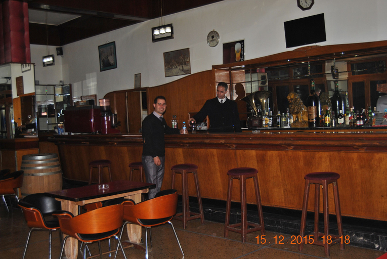 Food & Drinks 5, Le Chamonix, Ifrane