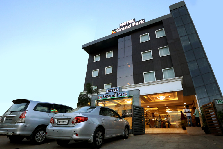 Exterior & Views 2, NK Grand Park Hotel, Kancheepuram