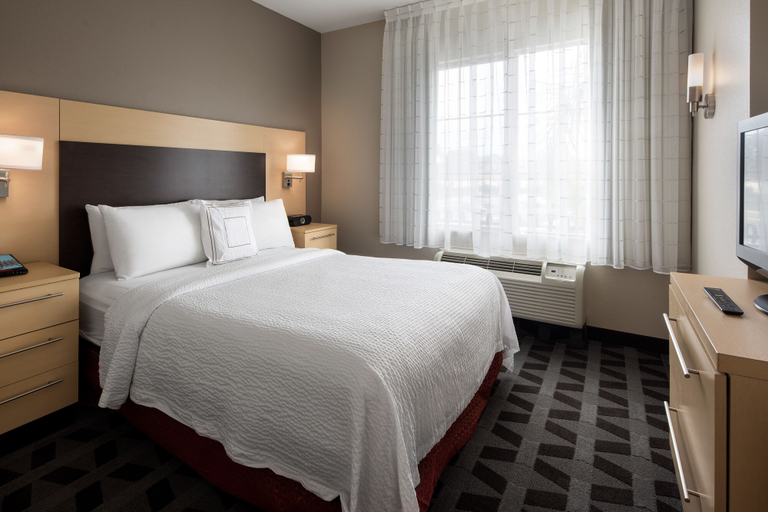 Bedroom 3, TownePlace Suites by Marriott San Diego Vista, San Diego