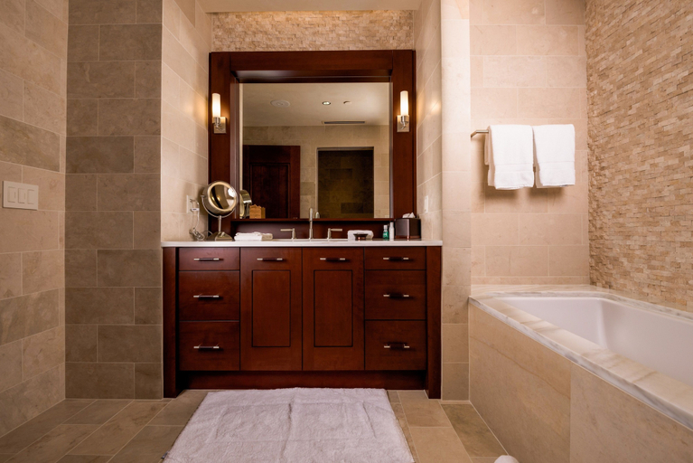 Bathroom 3, Elevation Resort Residences at Solaris, Eagle