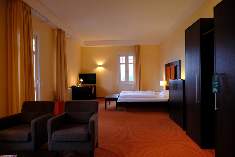 Bedroom 3, Fritz Lauterbad, Freudenstadt
