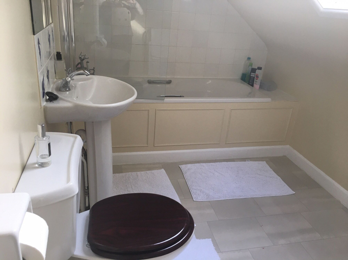 Bathroom, Chalkcroft lodge, Hampshire