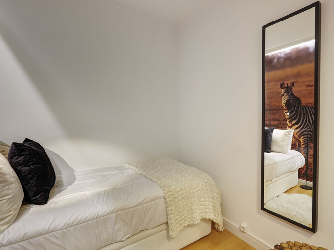Bedroom 3, Sonel Investe Apartments Martim Moniz SQ, Lisbon