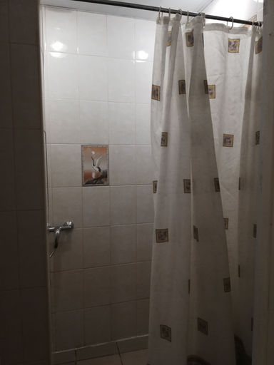 Bathroom 3, Hotel Kruise, Perm' gorsovet
